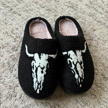 Load image into Gallery viewer, Cassidy Steer Slippers